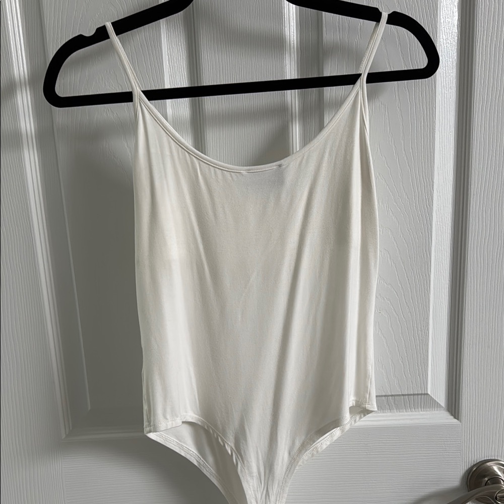 Vici Cream Bodysuit - Picture 3 of 3